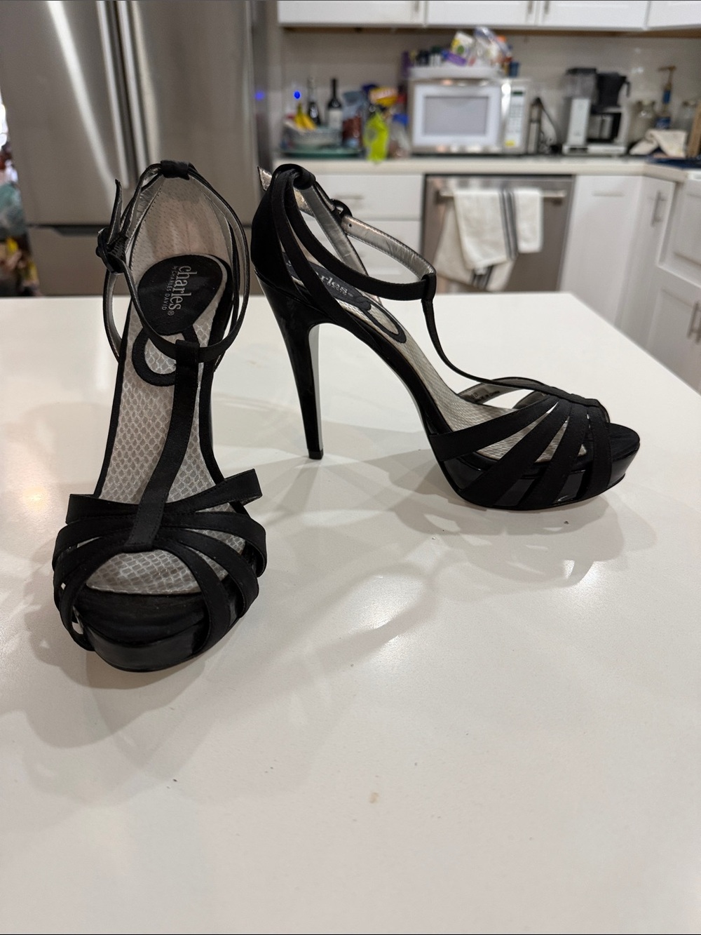 Charles David Black Strappy T‑Strap Stiletto Sandals 👠 vintage Y2K